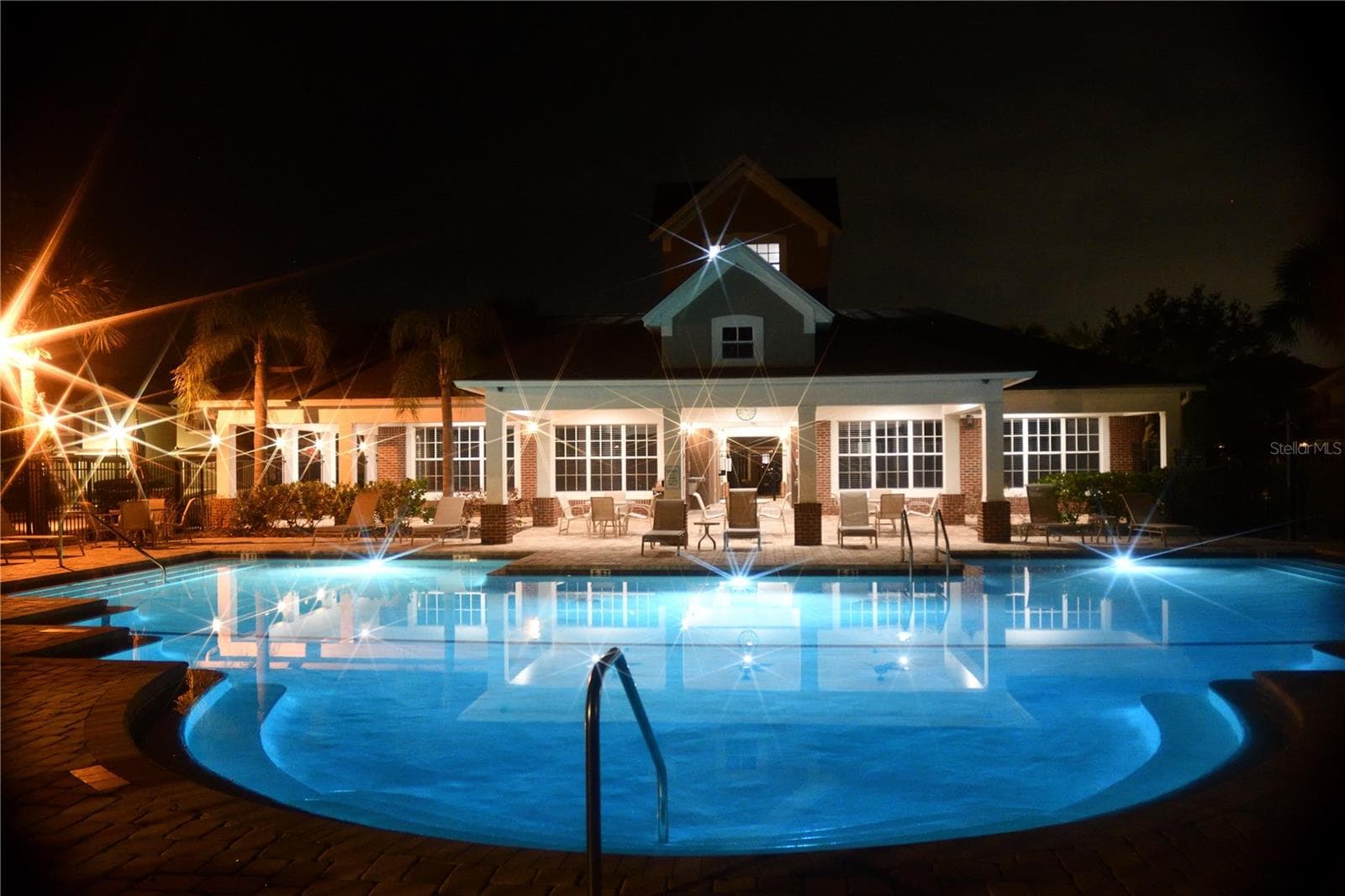 Night time pool view - 2005 RIVER TURIA CIR, RIVERVIEW