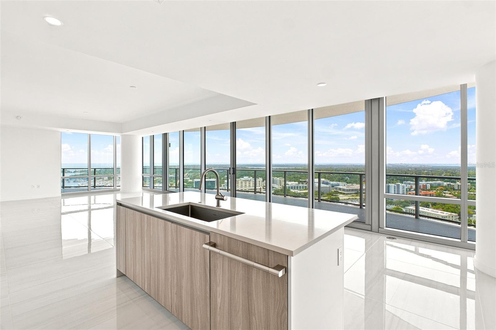 Views while you cook - 400 CENTRAL AVE #2901, ST PETERSBURG