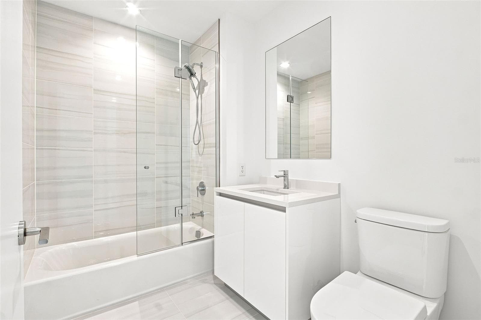 Condominium at 400 CENTRAL AVE #2901, ST PETERSBURG, photo 49 of 96