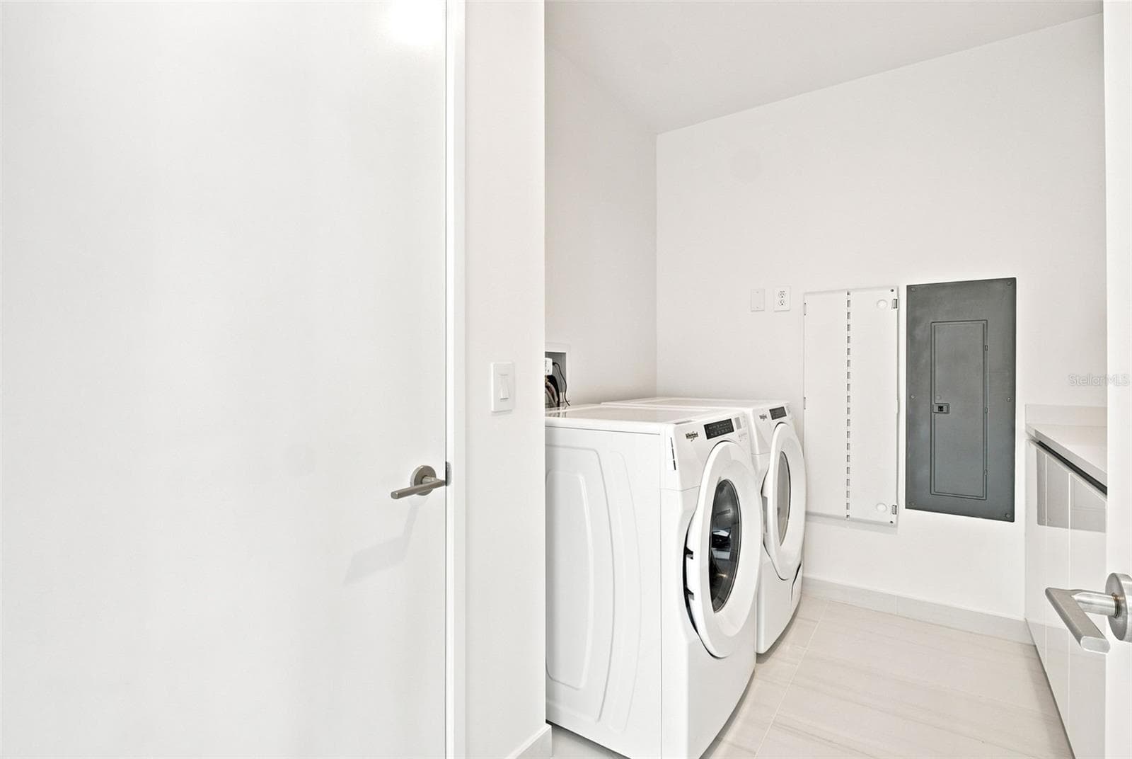 Condominium at 400 CENTRAL AVE #2901, ST PETERSBURG, photo 67 of 96