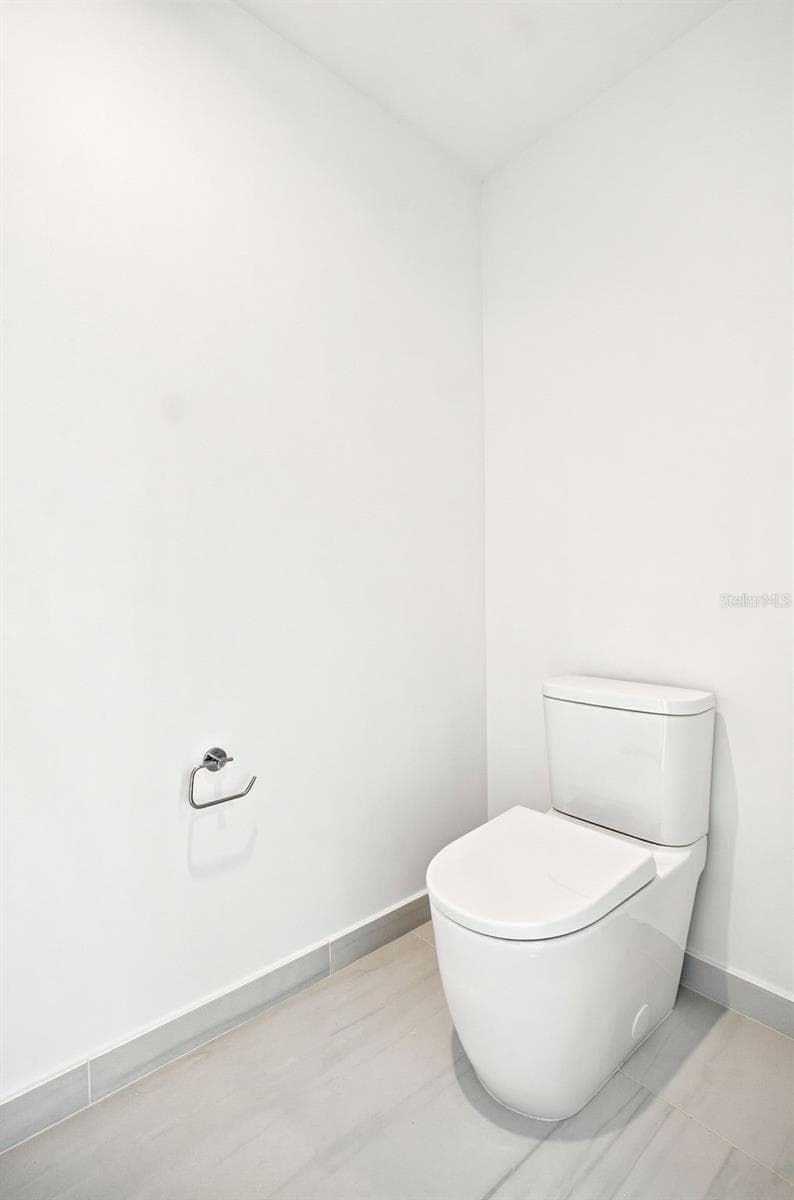 Condominium at 400 CENTRAL AVE #2901, ST PETERSBURG, photo 69 of 96