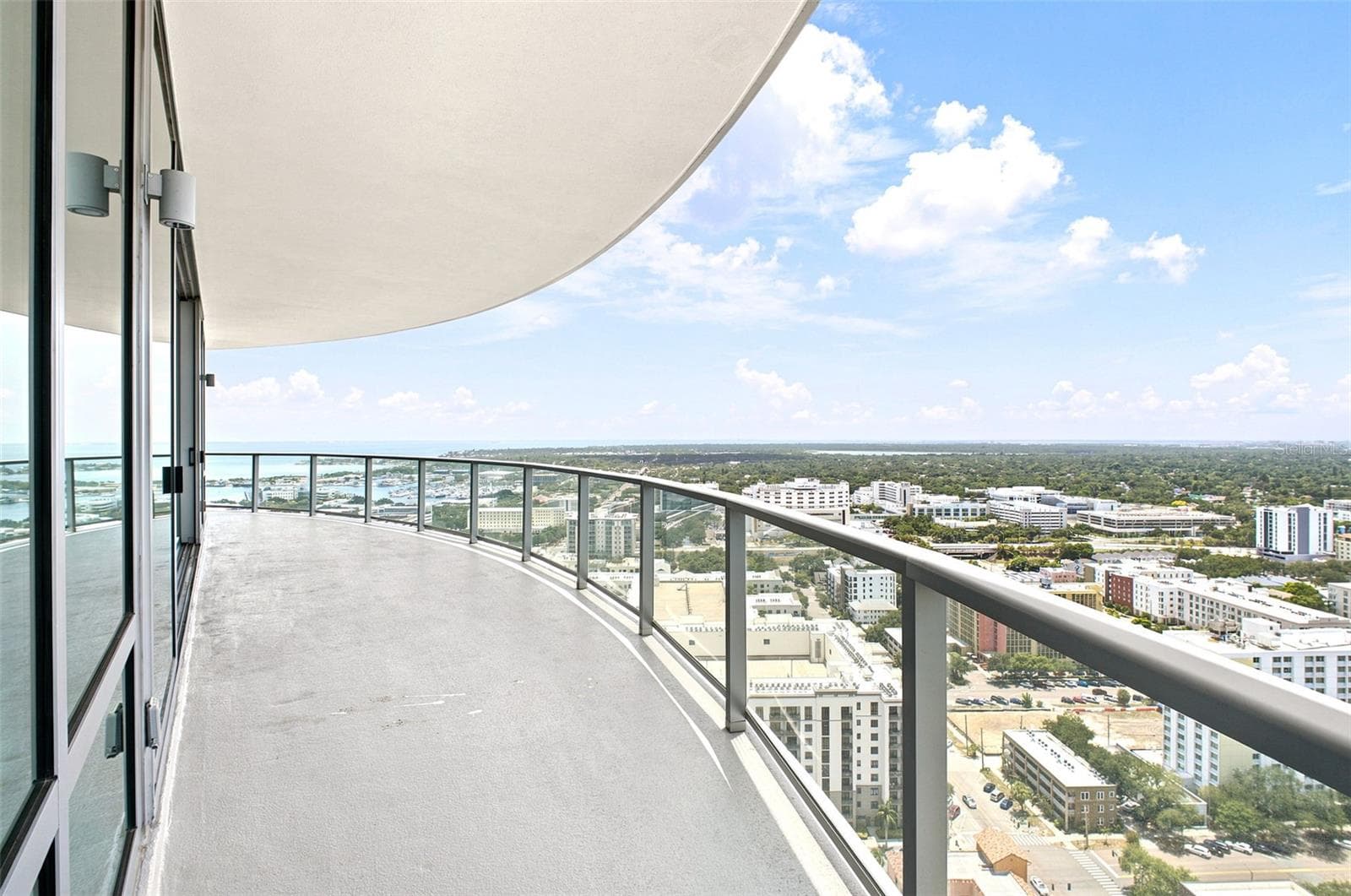 Condominium at 400 CENTRAL AVE #2901, ST PETERSBURG, photo 59 of 96