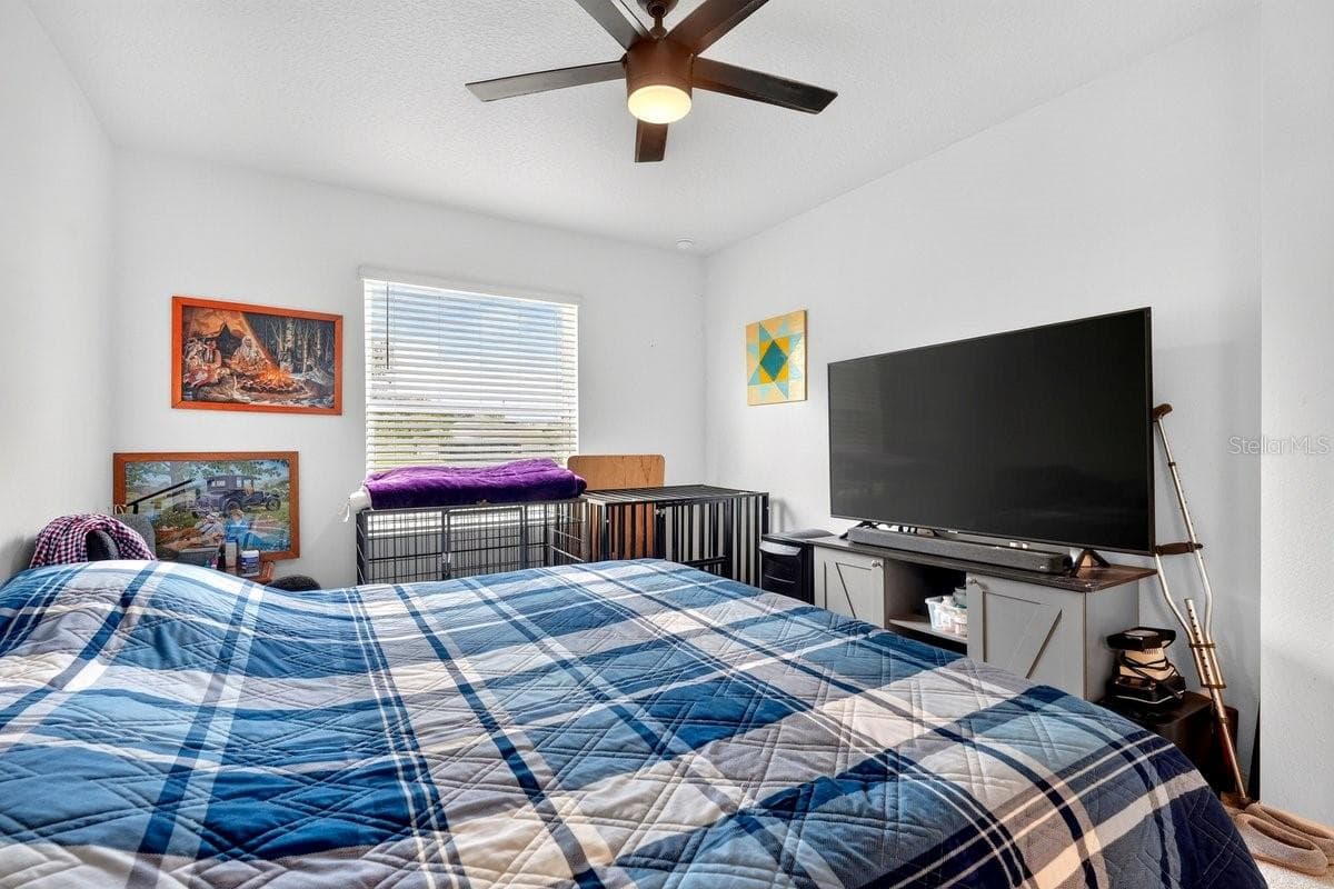 Single Family Residence at 365 RIVER FRONT WAY, EDGEWATER, photo 14 of 34