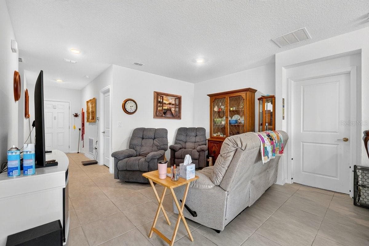 Single Family Residence at 365 RIVER FRONT WAY, EDGEWATER, photo 21 of 34