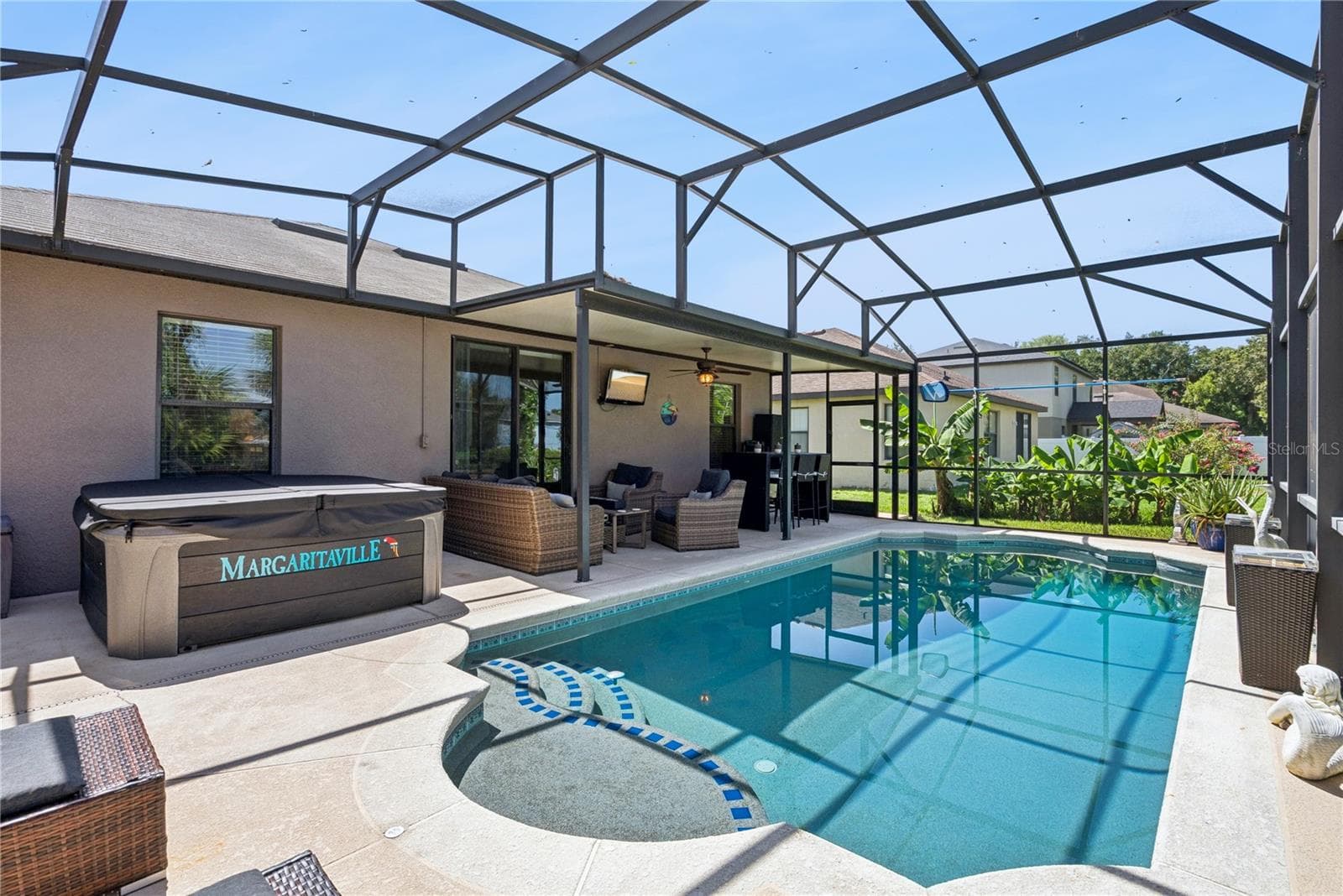 Single Family Residence at 2440 VINEYARD CIR, SANFORD, photo 2 of 50
