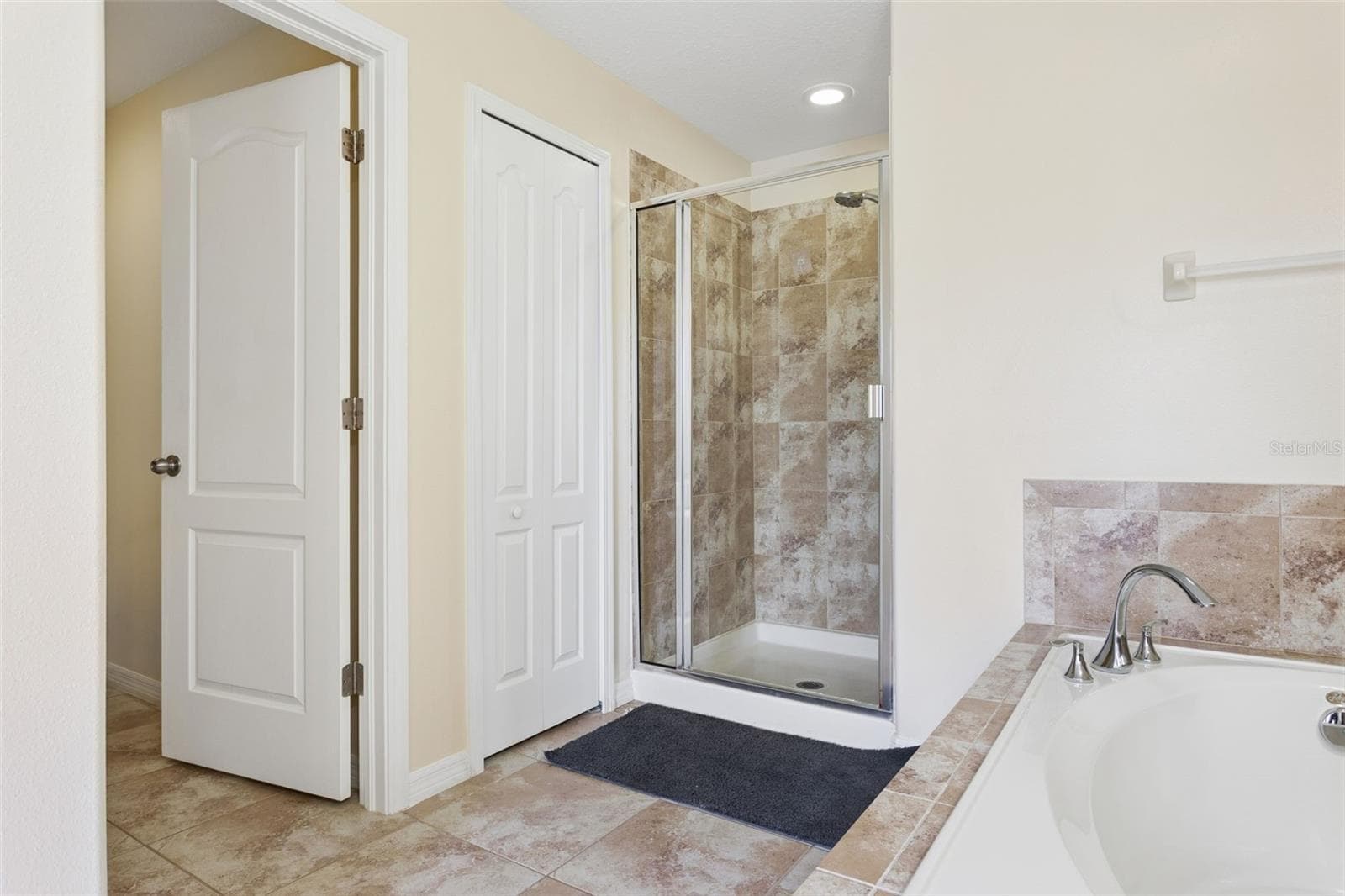 Townhouse at 20220 POND APPLE LN, TAMPA, photo 23 of 26