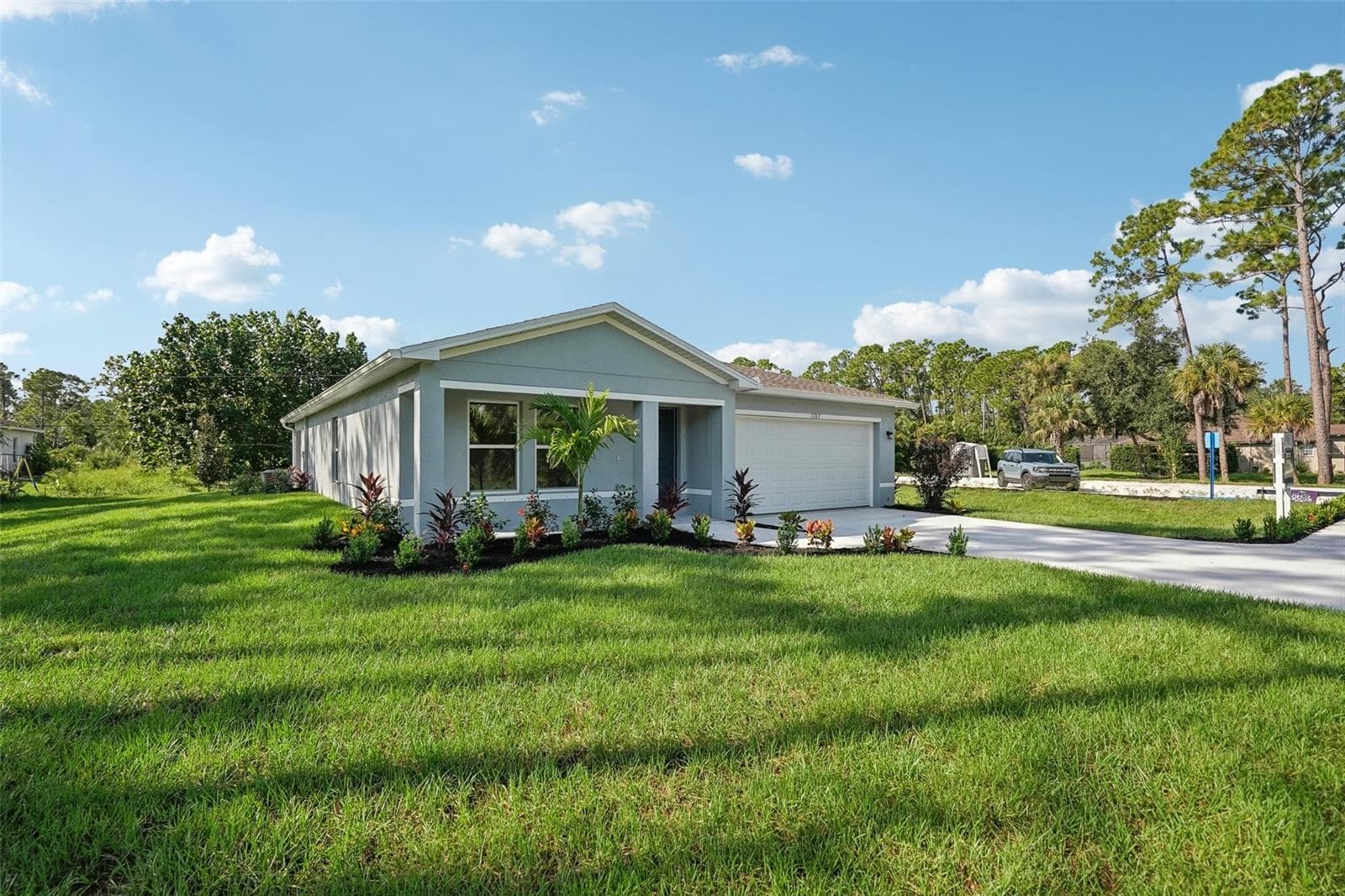 Single Family Residence at 15243 POMP PKWY, WEEKI WACHEE, photo 9 of 37