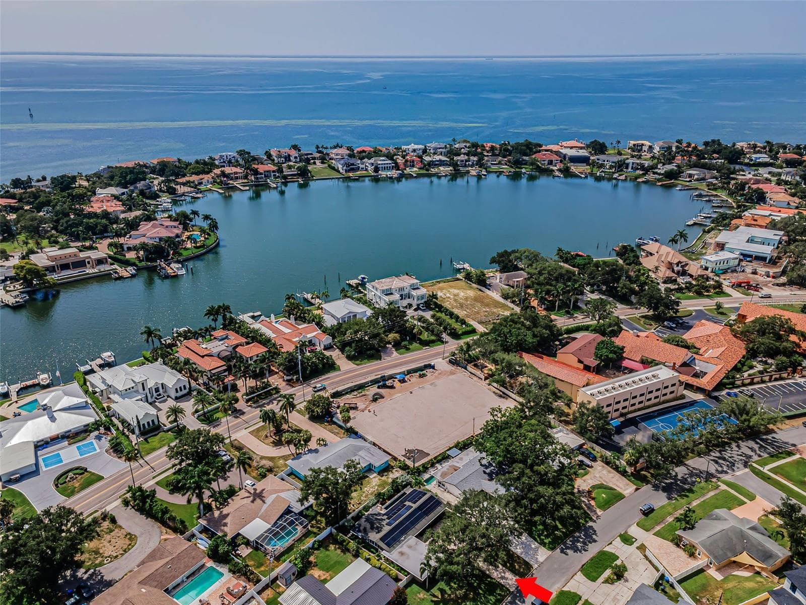 Single Family Residence at 861 RAFAEL BLVD NE, ST PETERSBURG, photo 4 of 51