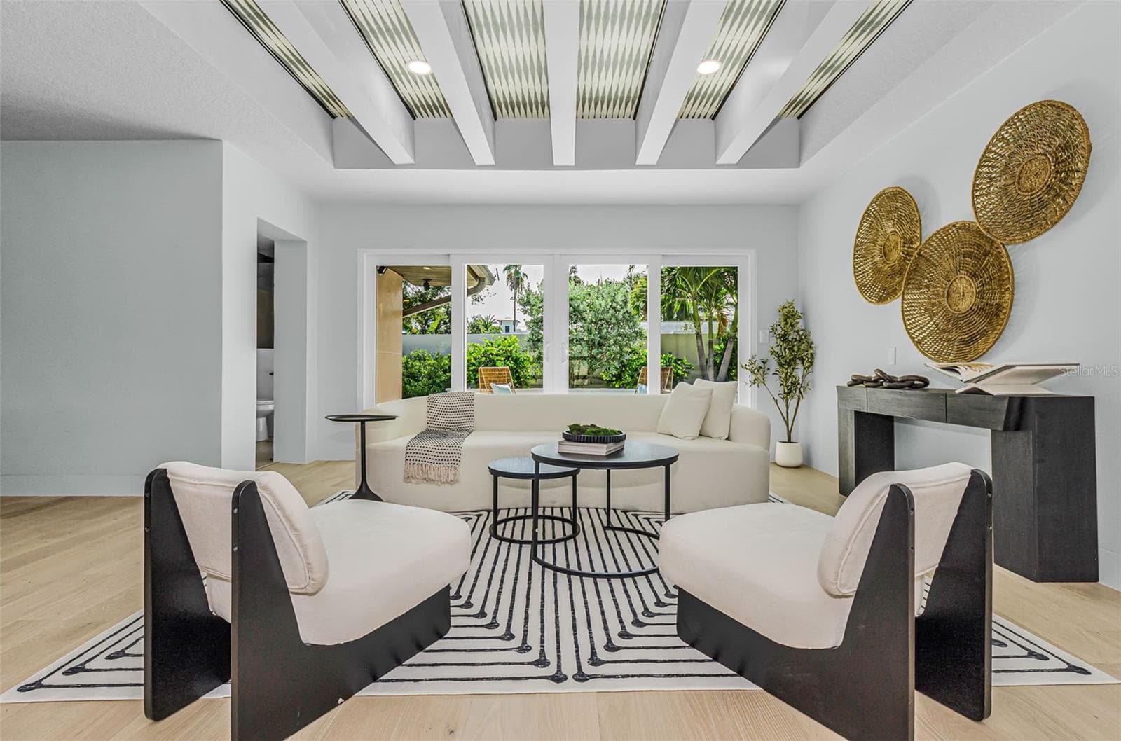 Single Family Residence at 861 RAFAEL BLVD NE, ST PETERSBURG, photo 14 of 51
