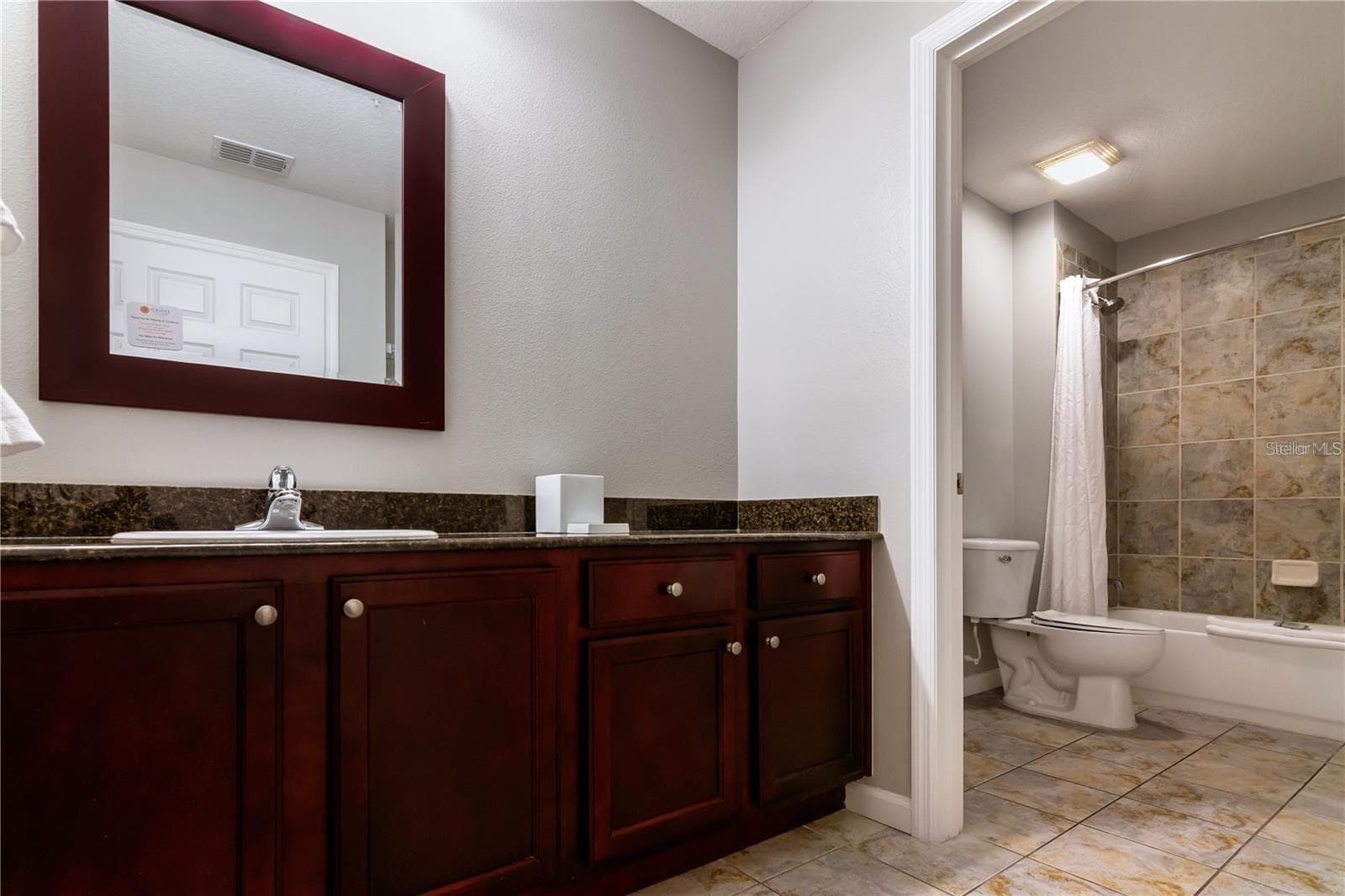 Condo - Hotel at 14501 GROVE RESORT AVE #1728, WINTER GARDEN, photo 14 of 40