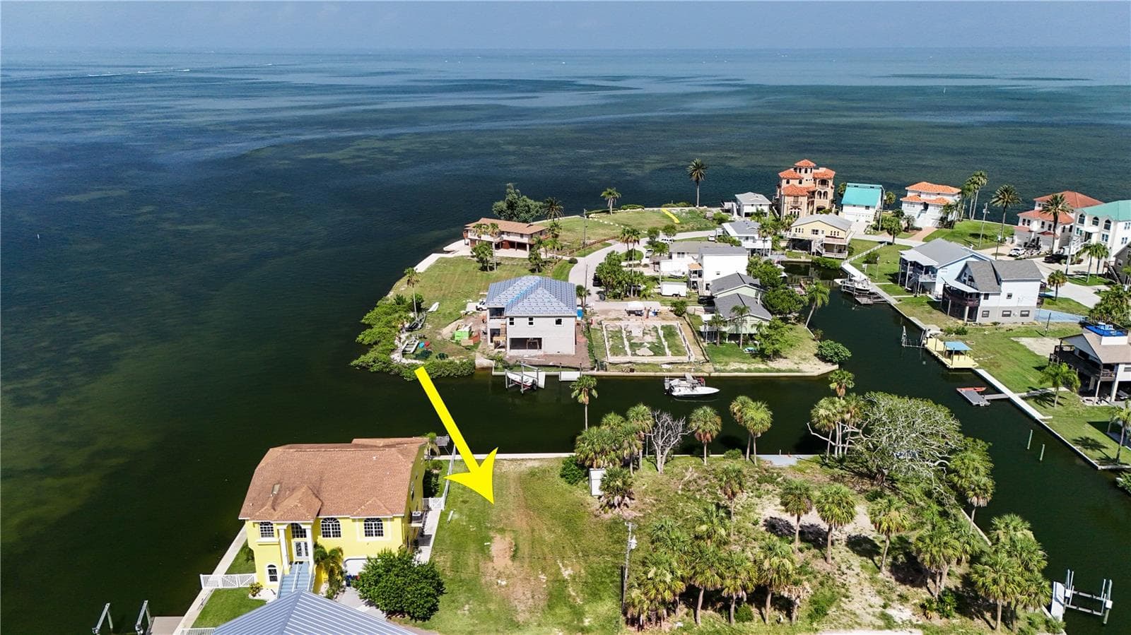 Incredible Views! - 1 SEAVIEW BLVD, HUDSON