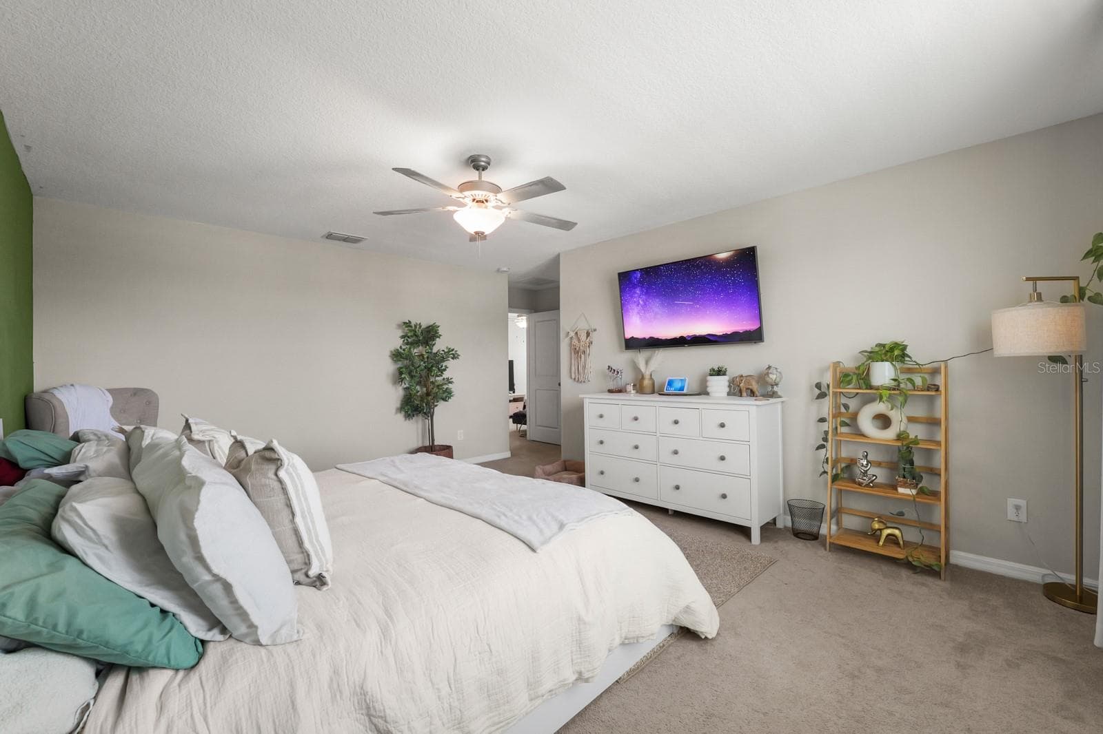 Single Family Residence at 31575 BARREL WAVE WAY, WESLEY CHAPEL, photo 17 of 42