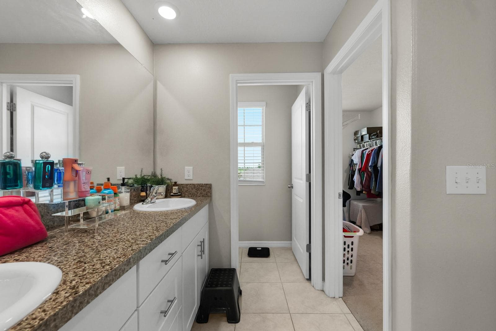 Single Family Residence at 31575 BARREL WAVE WAY, WESLEY CHAPEL, photo 19 of 42
