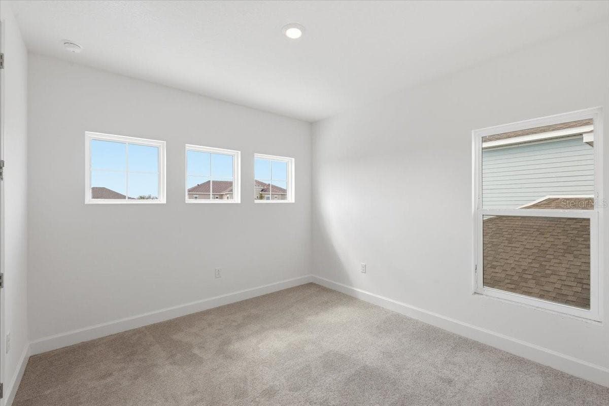 Single Family Residence at 911 SIGNET DR, APOLLO BEACH, photo 12 of 29
