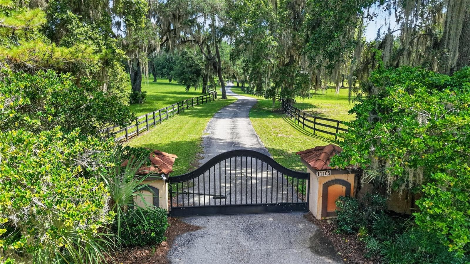 Private, Secure Automatic Gate Entrance - 11105 W HIGHWAY 326, OCALA