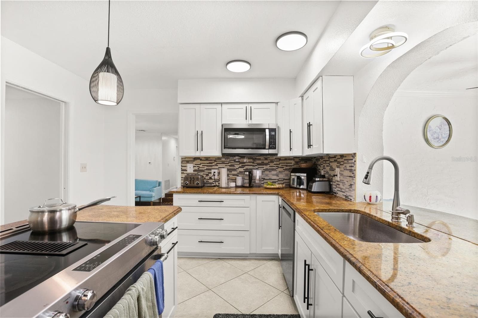 Single Family Residence at 9524 BAY VISTA ESTATES BLVD, ORLANDO, photo 15 of 49