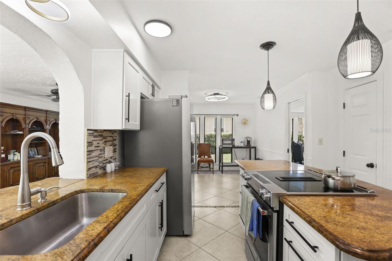 Single Family Residence at 9524 BAY VISTA ESTATES BLVD, ORLANDO, photo 16 of 49