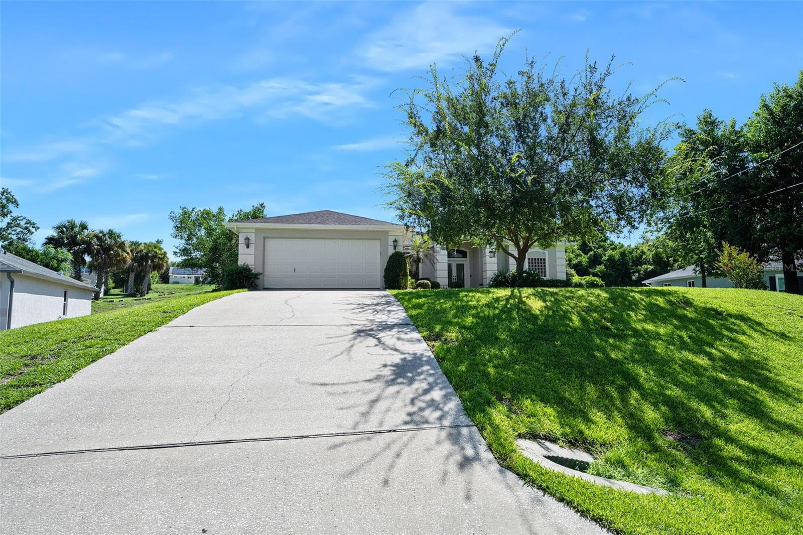 Front of home - 1837 E GLANCY DR, DELTONA