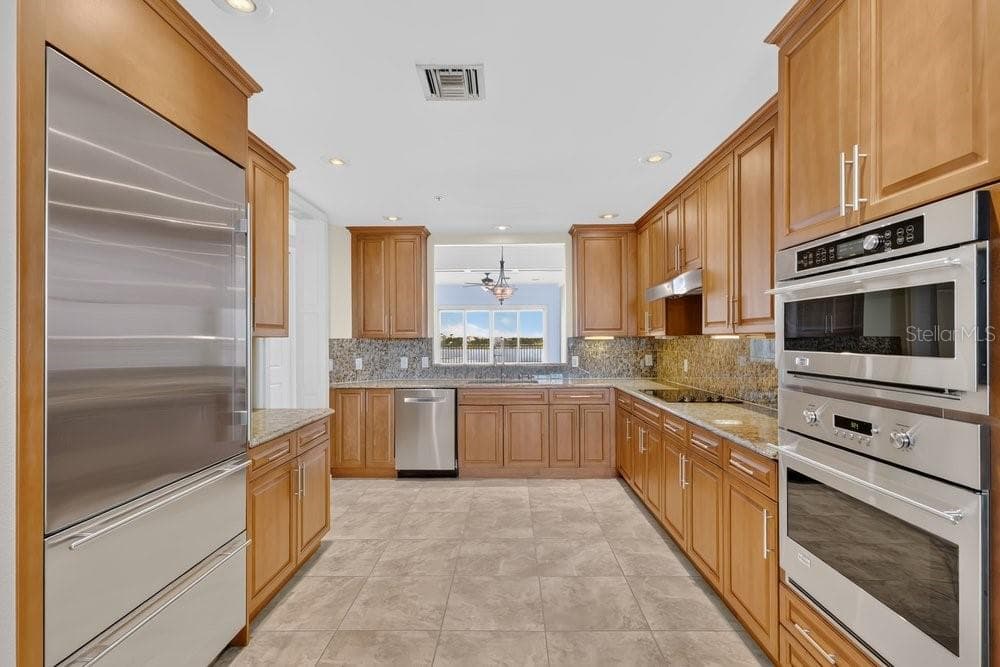 Condominium at 8749 THE ESPLANADE #22, ORLANDO, photo 9 of 70