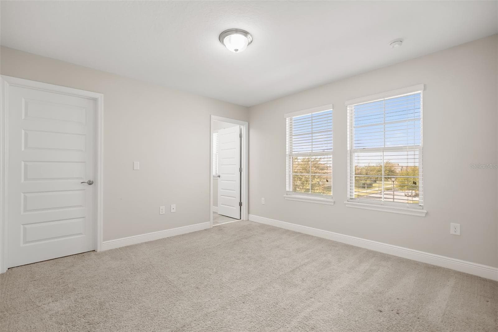Single Family Residence at 9561 WATERWAY PASSAGE DR, WINTER GARDEN, photo 19 of 71