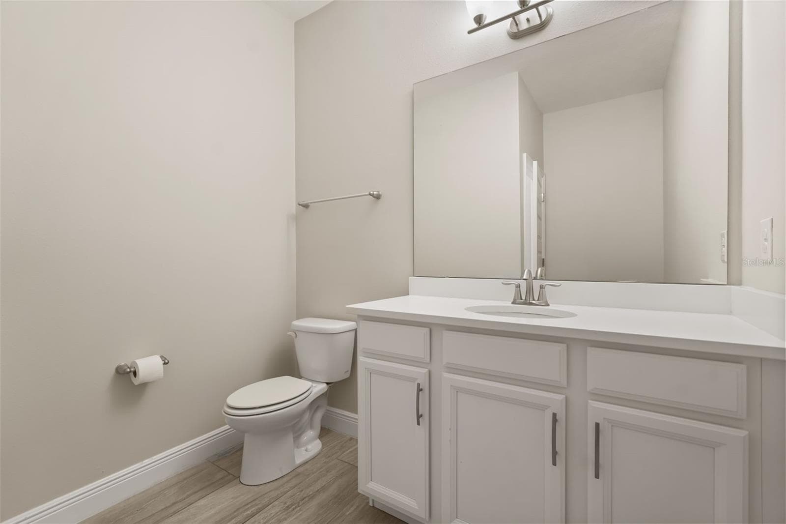 Single Family Residence at 9561 WATERWAY PASSAGE DR, WINTER GARDEN, photo 40 of 71