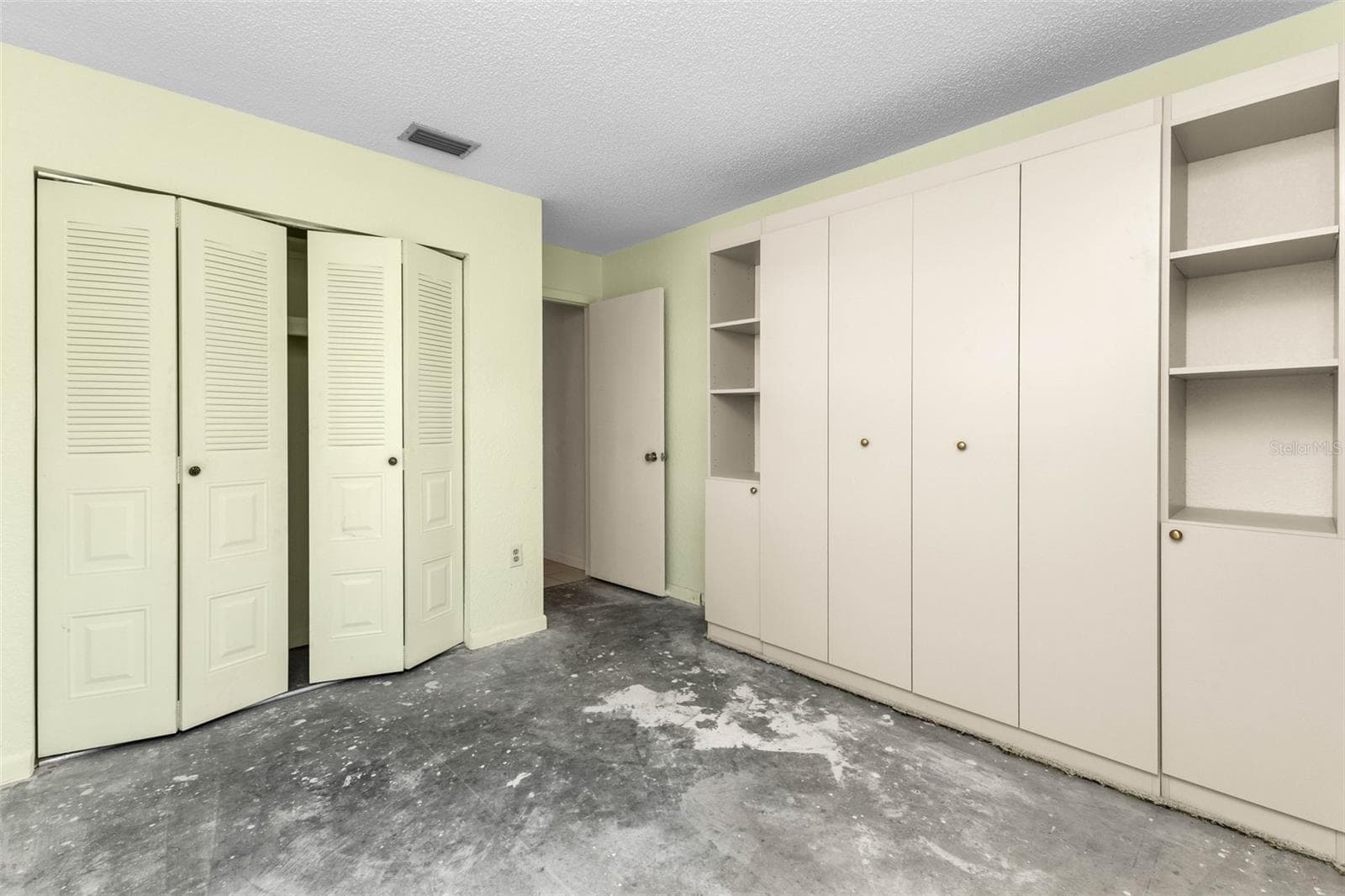 Single Family Residence at 18521 QUAINT AVE, PORT CHARLOTTE, photo 14 of 36