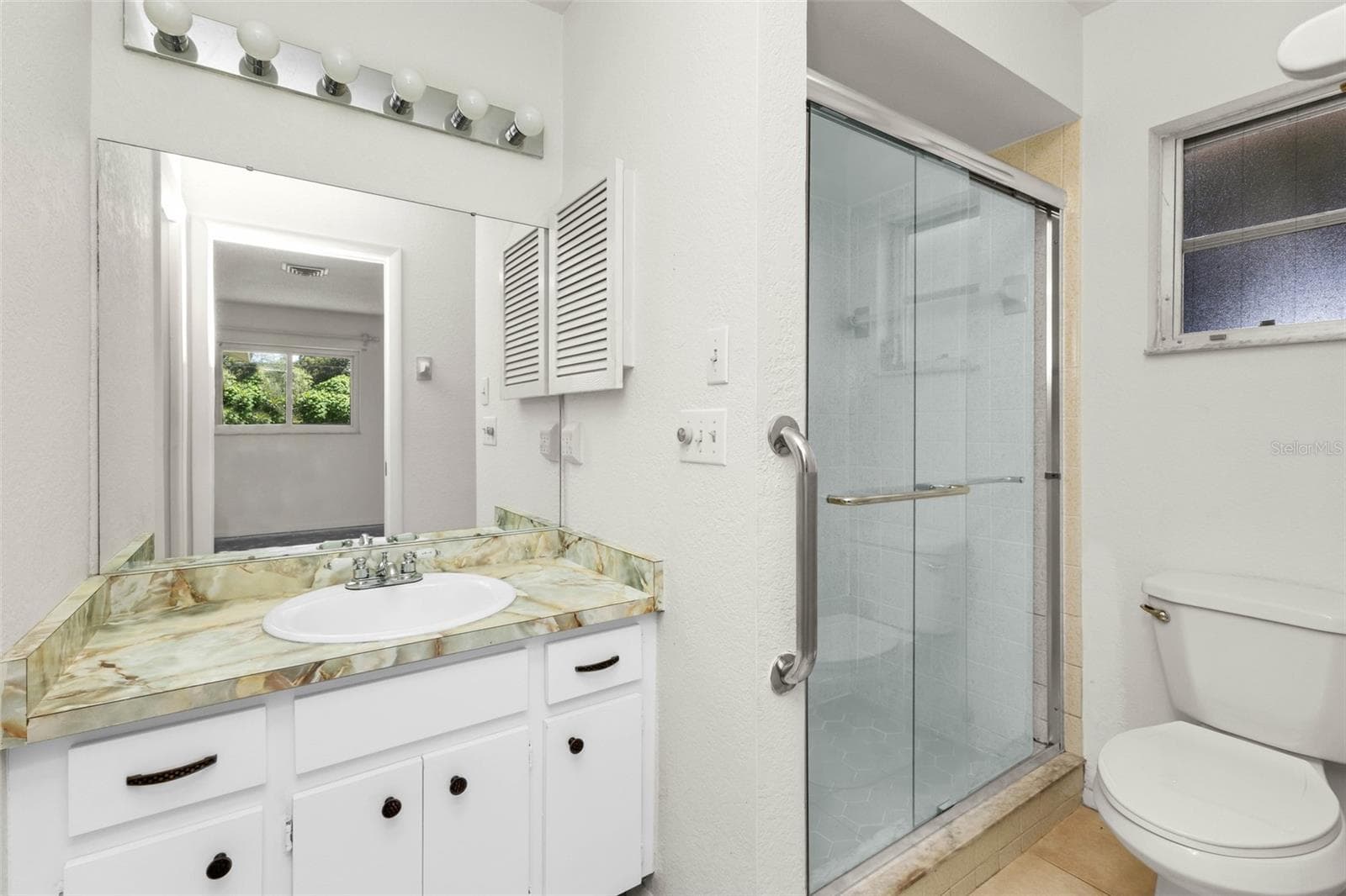 Single Family Residence at 18521 QUAINT AVE, PORT CHARLOTTE, photo 16 of 36