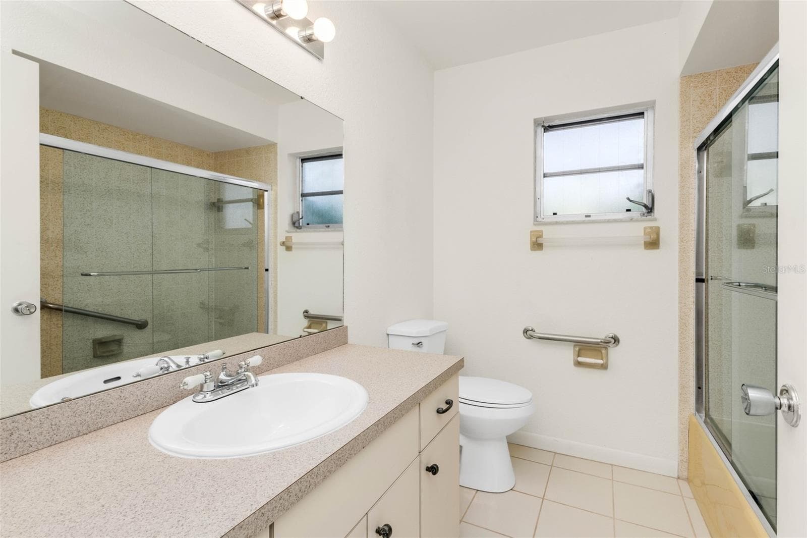 Single Family Residence at 18521 QUAINT AVE, PORT CHARLOTTE, photo 21 of 36