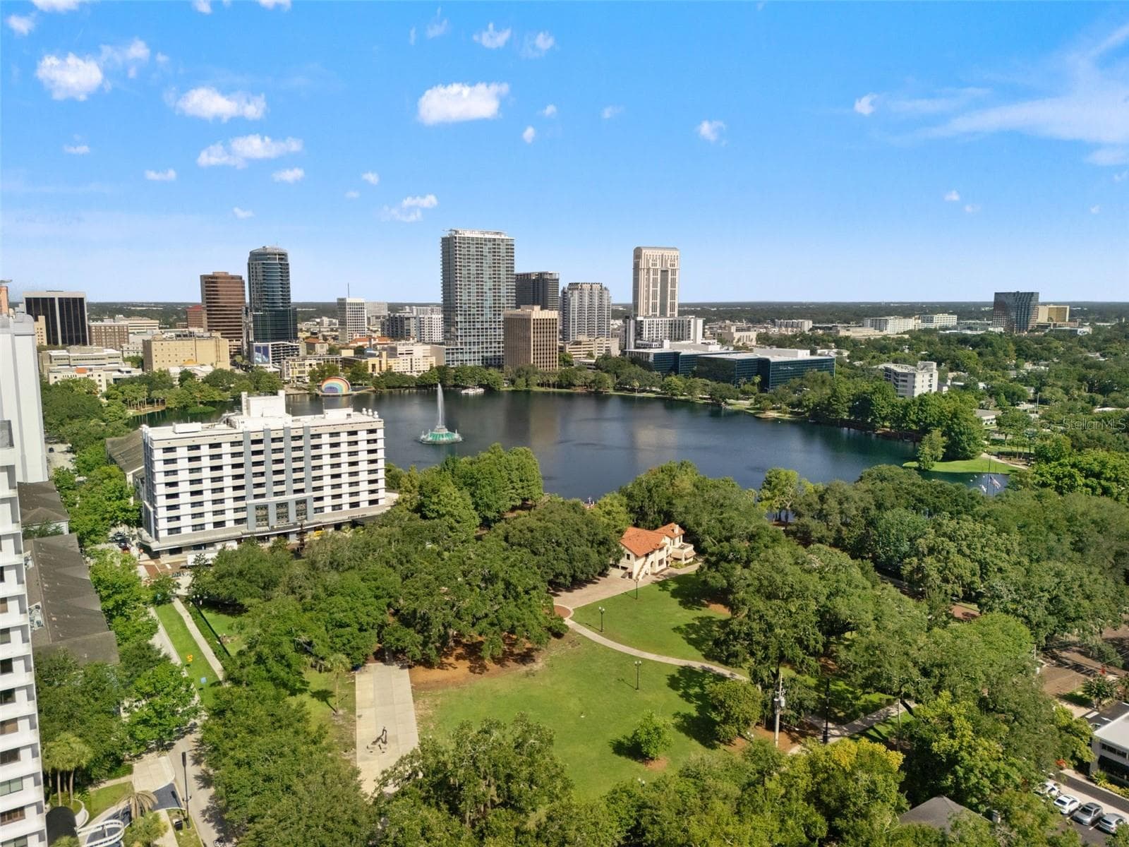 Condominium at 530 E CENTRAL BLVD #405, ORLANDO, photo 9 of 49