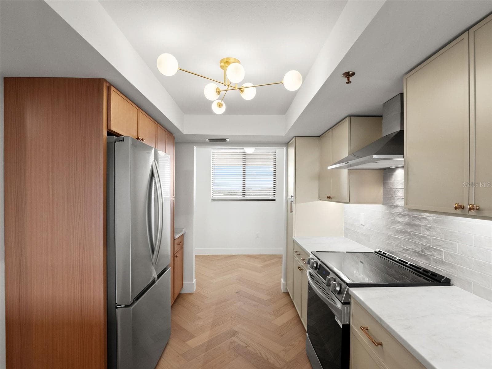 Condominium at 530 E CENTRAL BLVD #405, ORLANDO, photo 14 of 49
