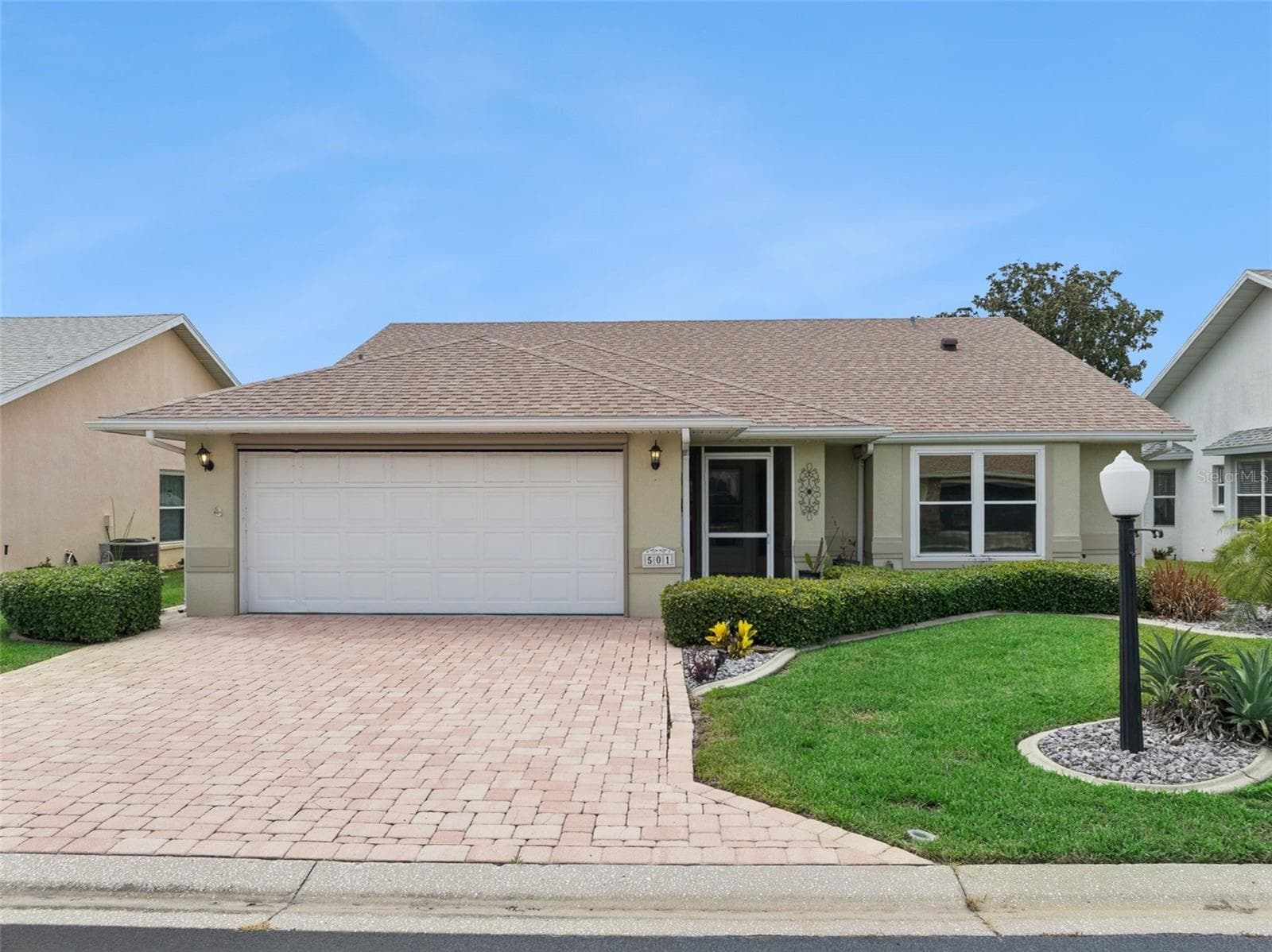 501 EASTLAKE DR