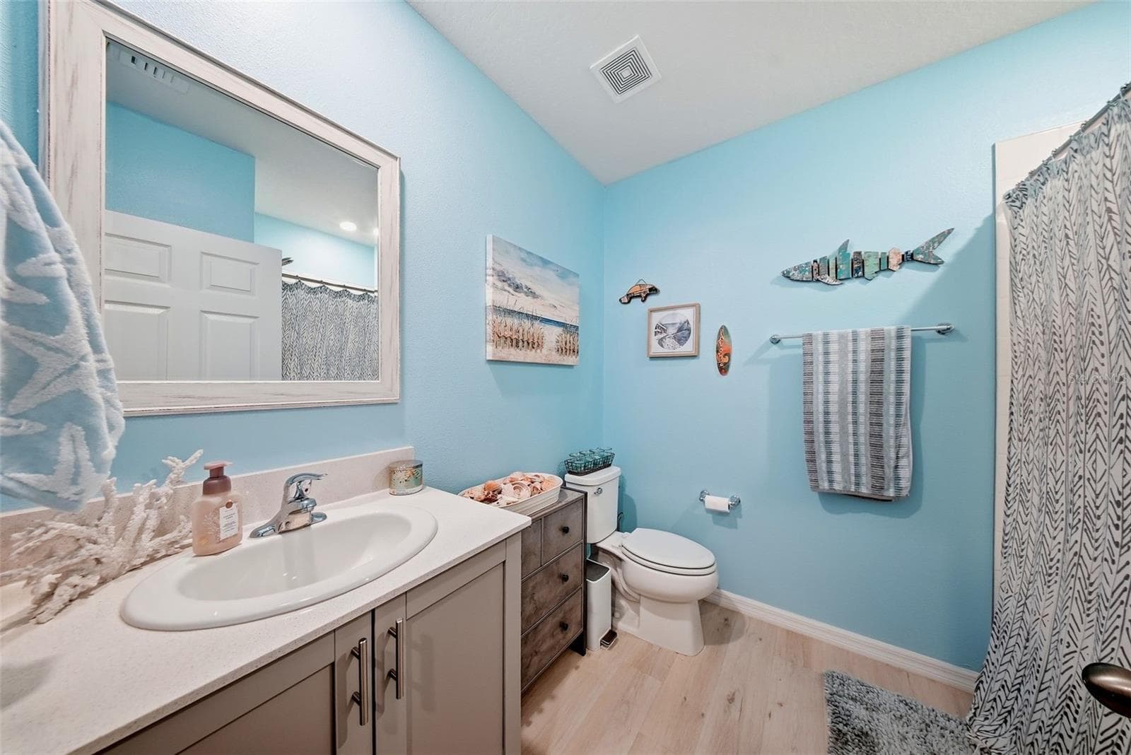 Single Family Residence at 12953 CAMARILLO PL, LITHIA, photo 19 of 45
