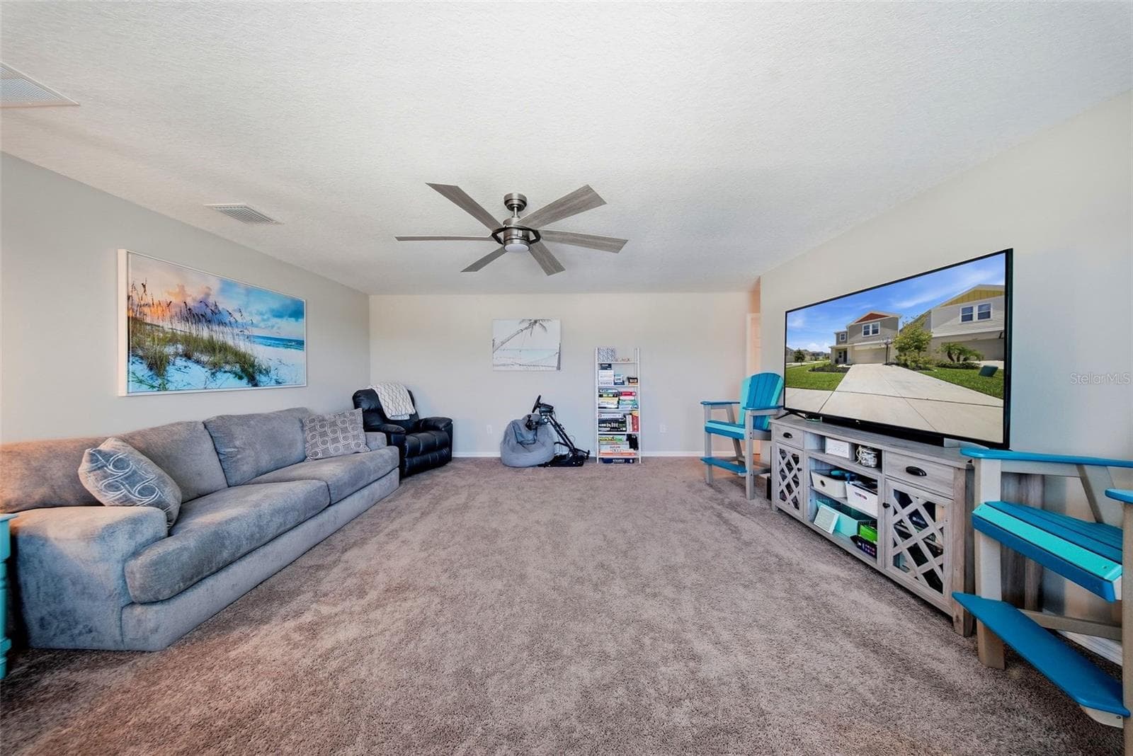 Single Family Residence at 12953 CAMARILLO PL, LITHIA, photo 21 of 45