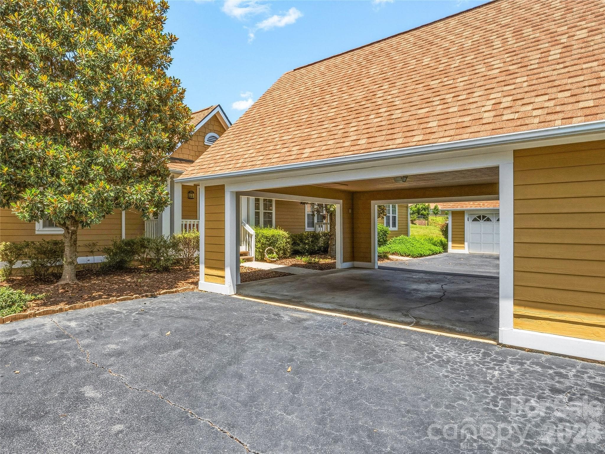 Condominium at 102 Rough Point Court, Asheville, photo 4 of 35