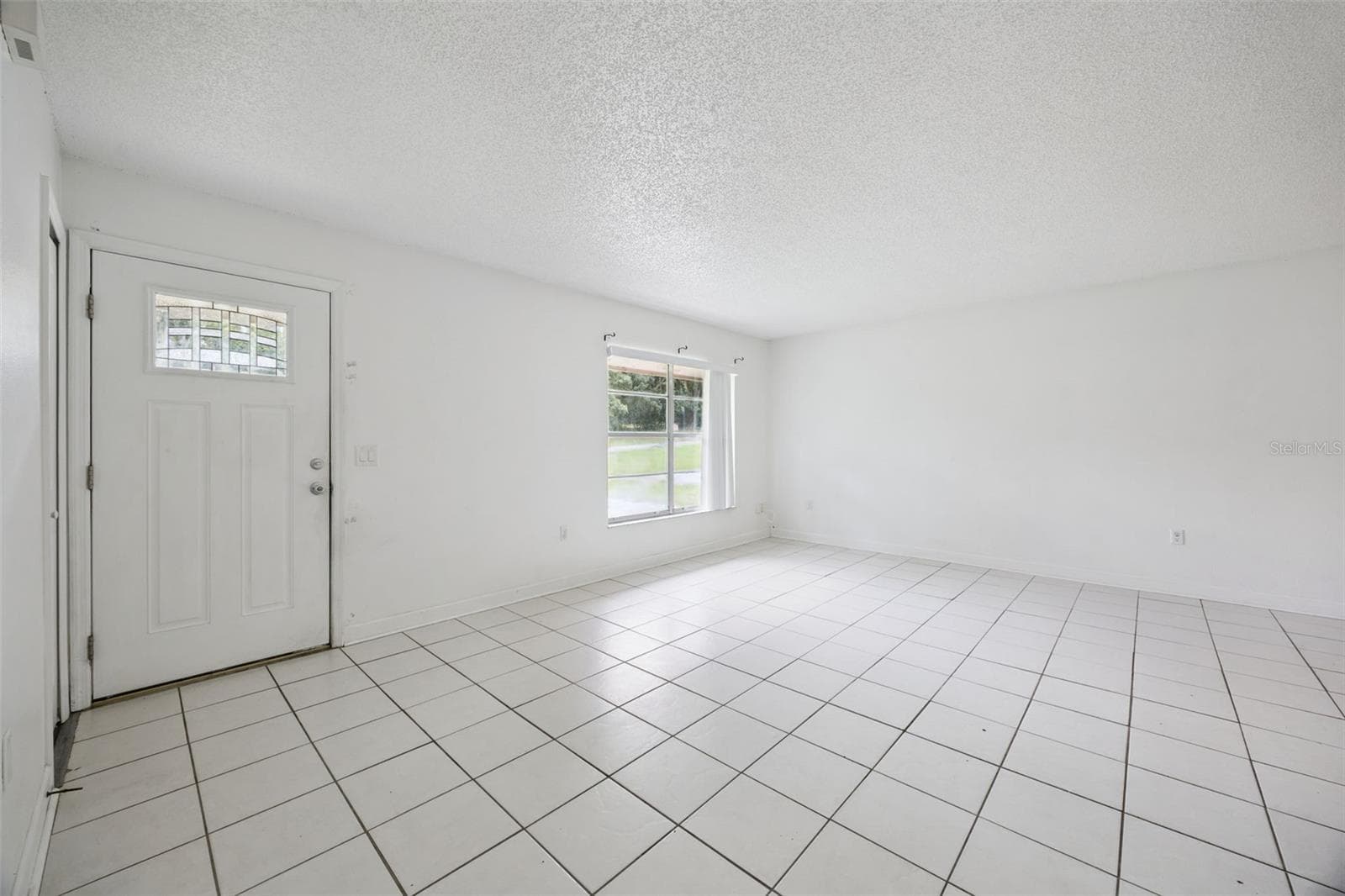 Single Family Residence at 397 S ORANGE AVE, ORANGE CITY, photo 7 of 36