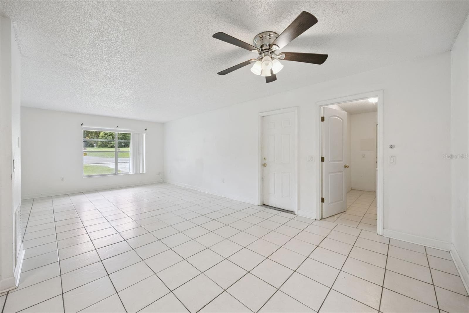 Single Family Residence at 397 S ORANGE AVE, ORANGE CITY, photo 14 of 36