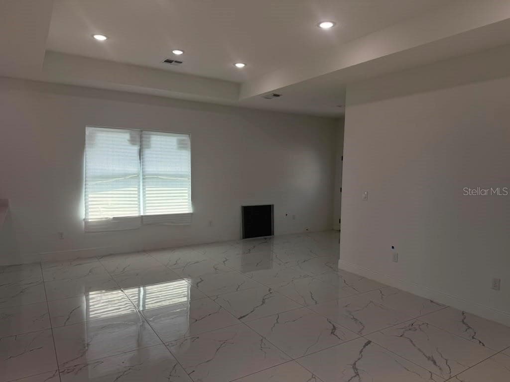 Single Family Residence at 125 PINE ST, ORLANDO, photo 12 of 26