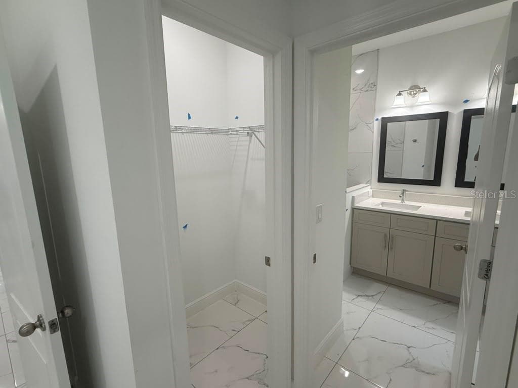 Single Family Residence at 125 PINE ST, ORLANDO, photo 22 of 26