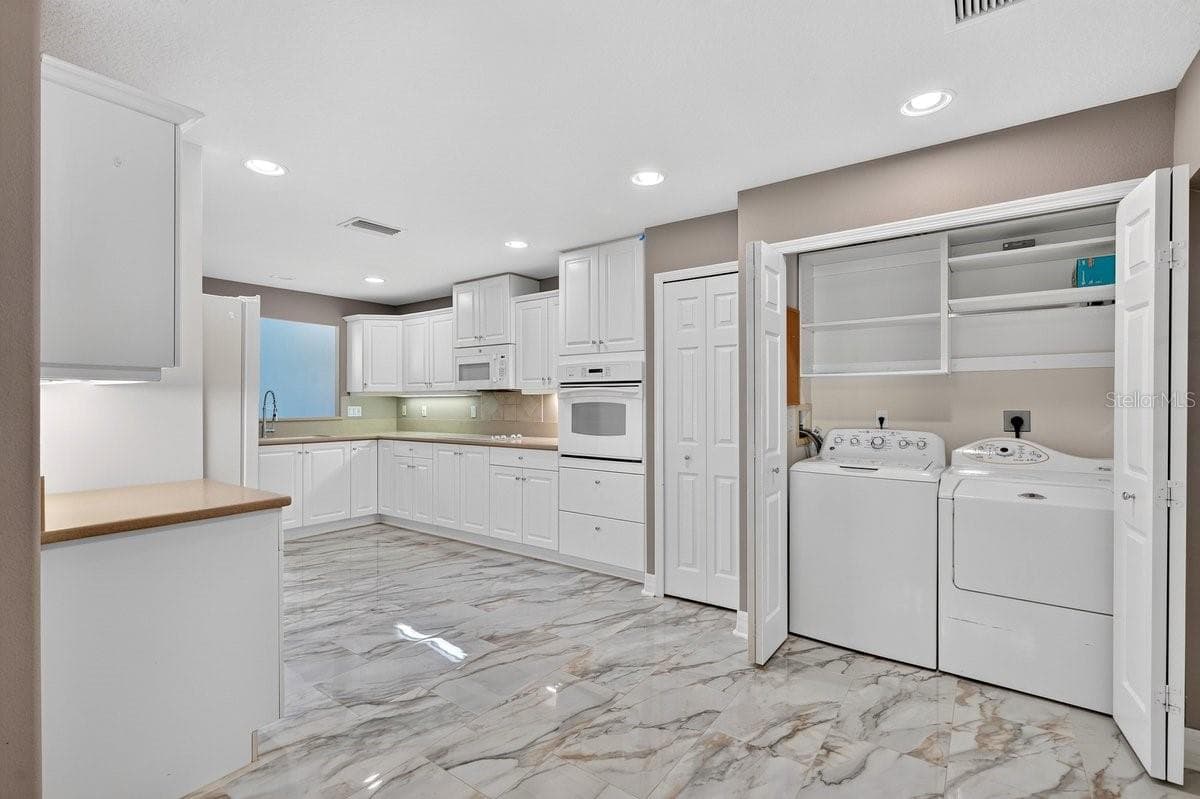 Condominium at 1975 RUTGERS PL, PORT ORANGE, photo 12 of 63