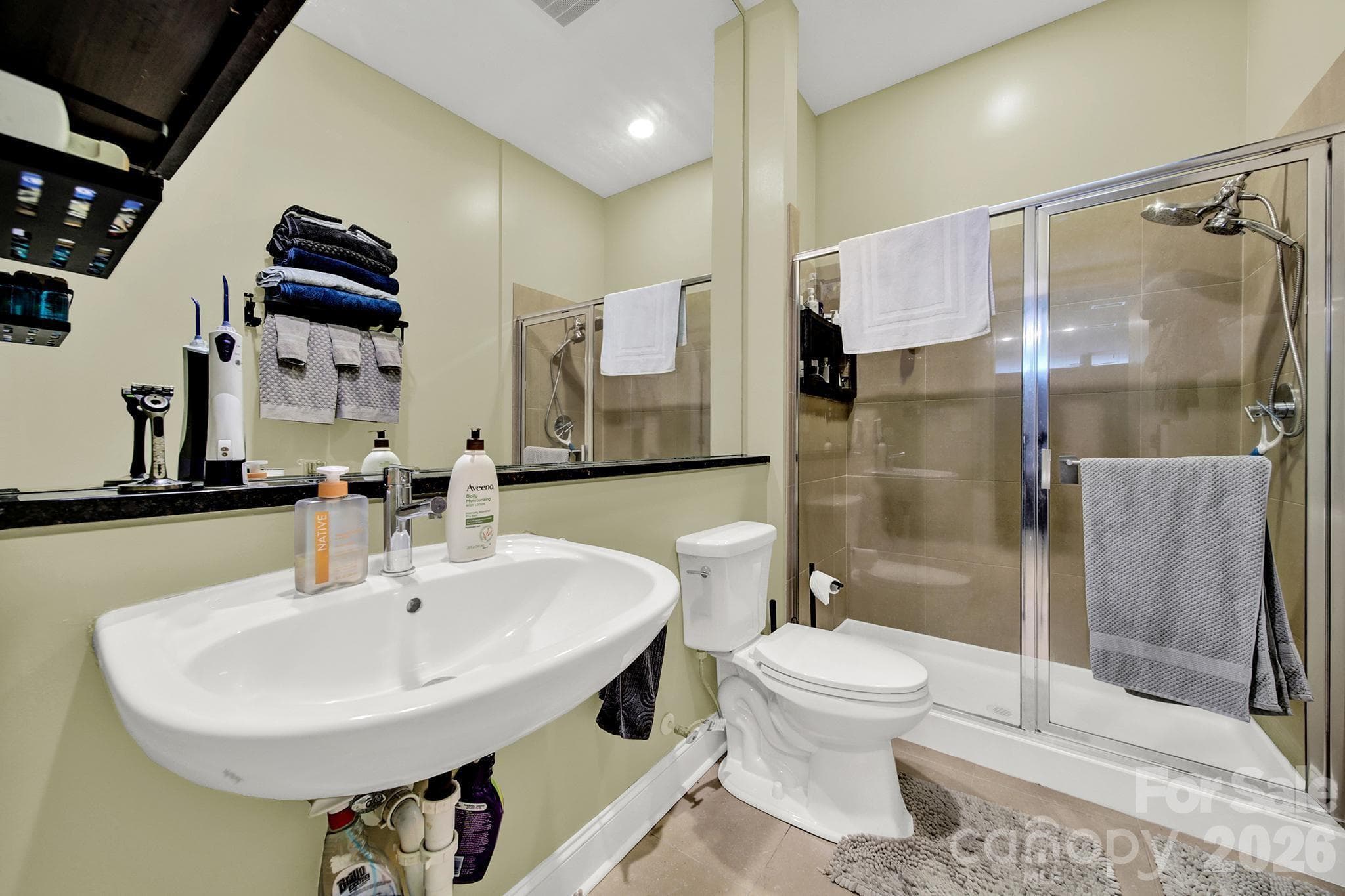 Condominium at 333 W Trade Street, Charlotte, photo 7 of 31