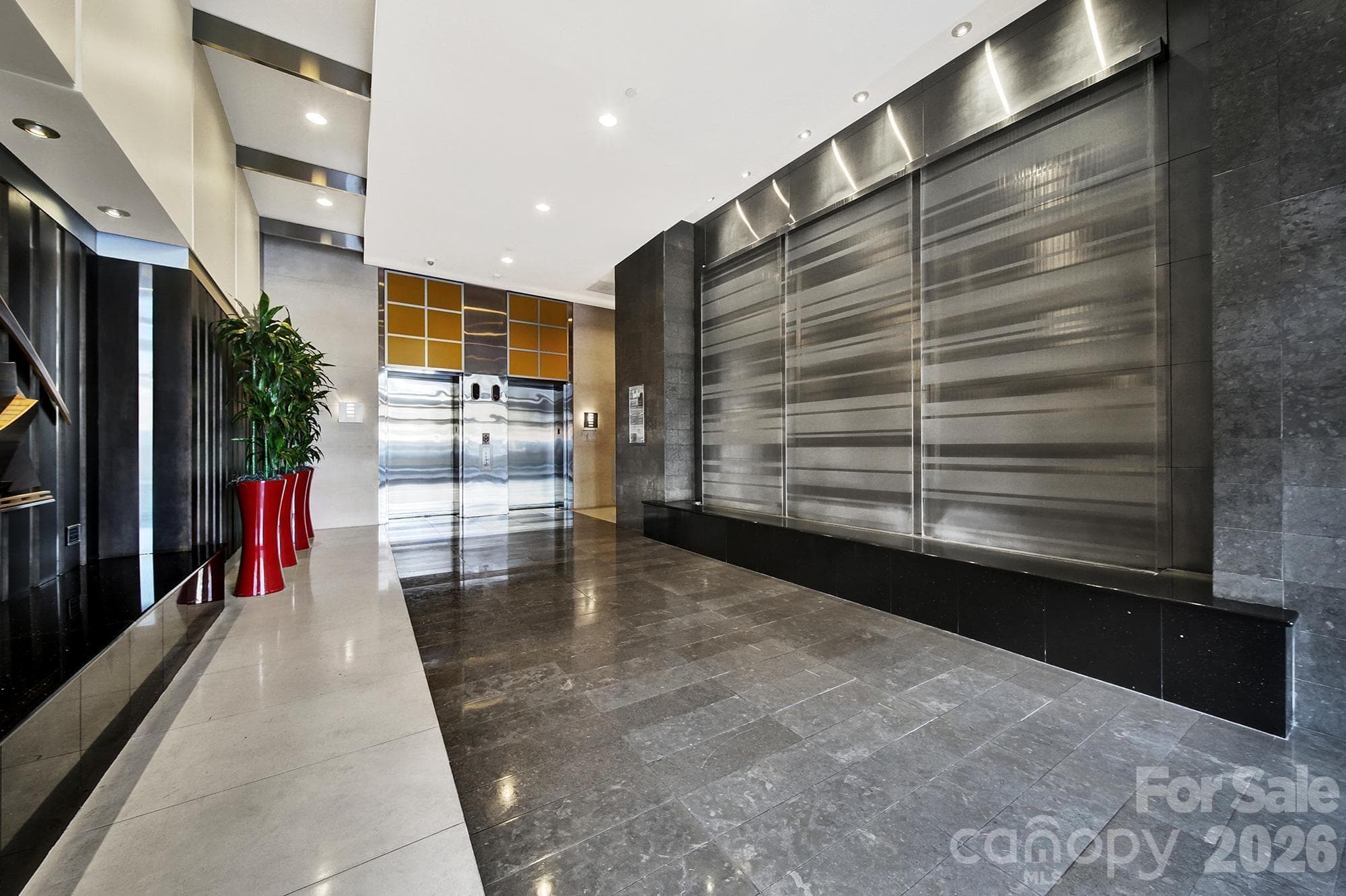 Condominium at 333 W Trade Street, Charlotte, photo 31 of 31