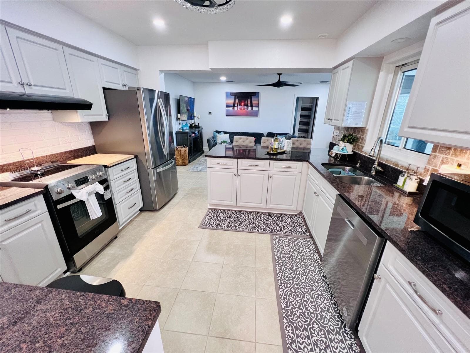 Single Family Residence at 13607 101ST TER, SEMINOLE, photo 6 of 26