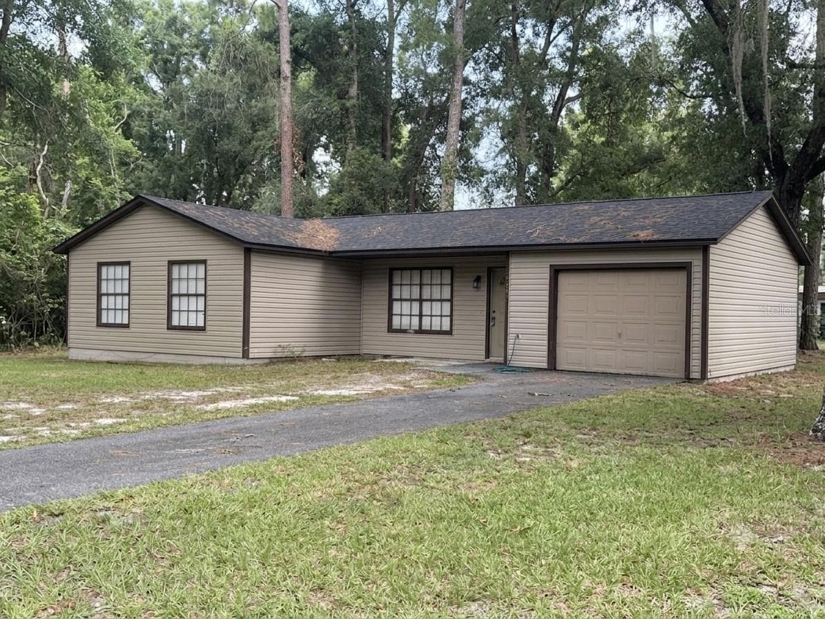 2404 NE 32ND PL
