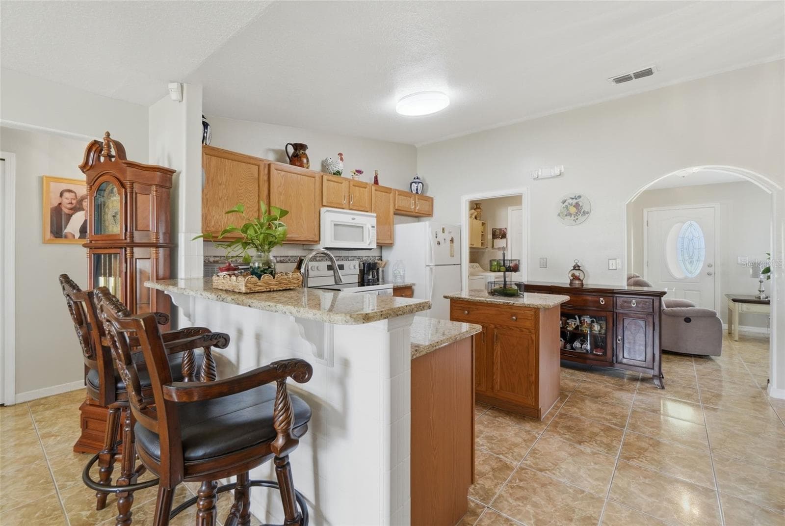 Single Family Residence at 1029 DUDLEY DR, KISSIMMEE, photo 4 of 36