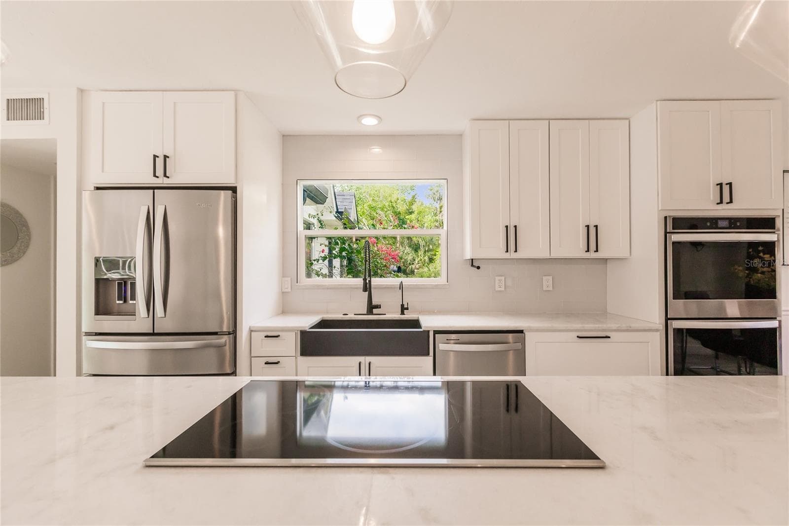 Single Family Residence at 1587 FIRETHORNE LAKES DR, SARASOTA, photo 10 of 50