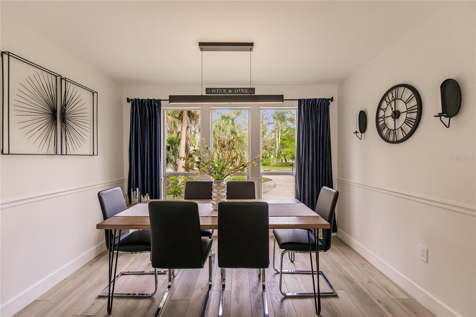Single Family Residence at 1587 FIRETHORNE LAKES DR, SARASOTA, photo 13 of 50
