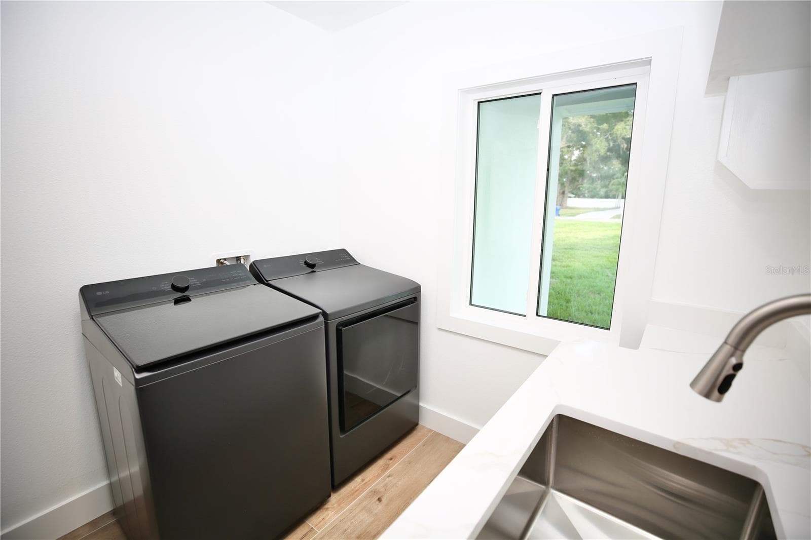 Laundry Room - 1646 ROBIN HOOD LN, CLEARWATER