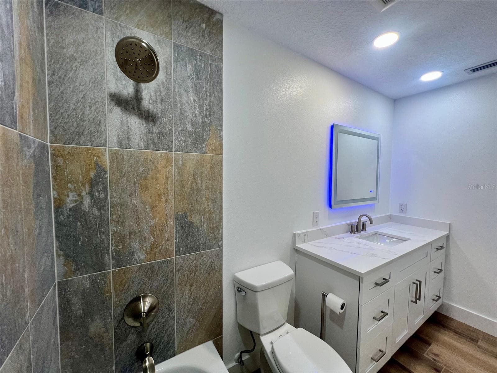 Bathroom #2 - 1646 ROBIN HOOD LN, CLEARWATER