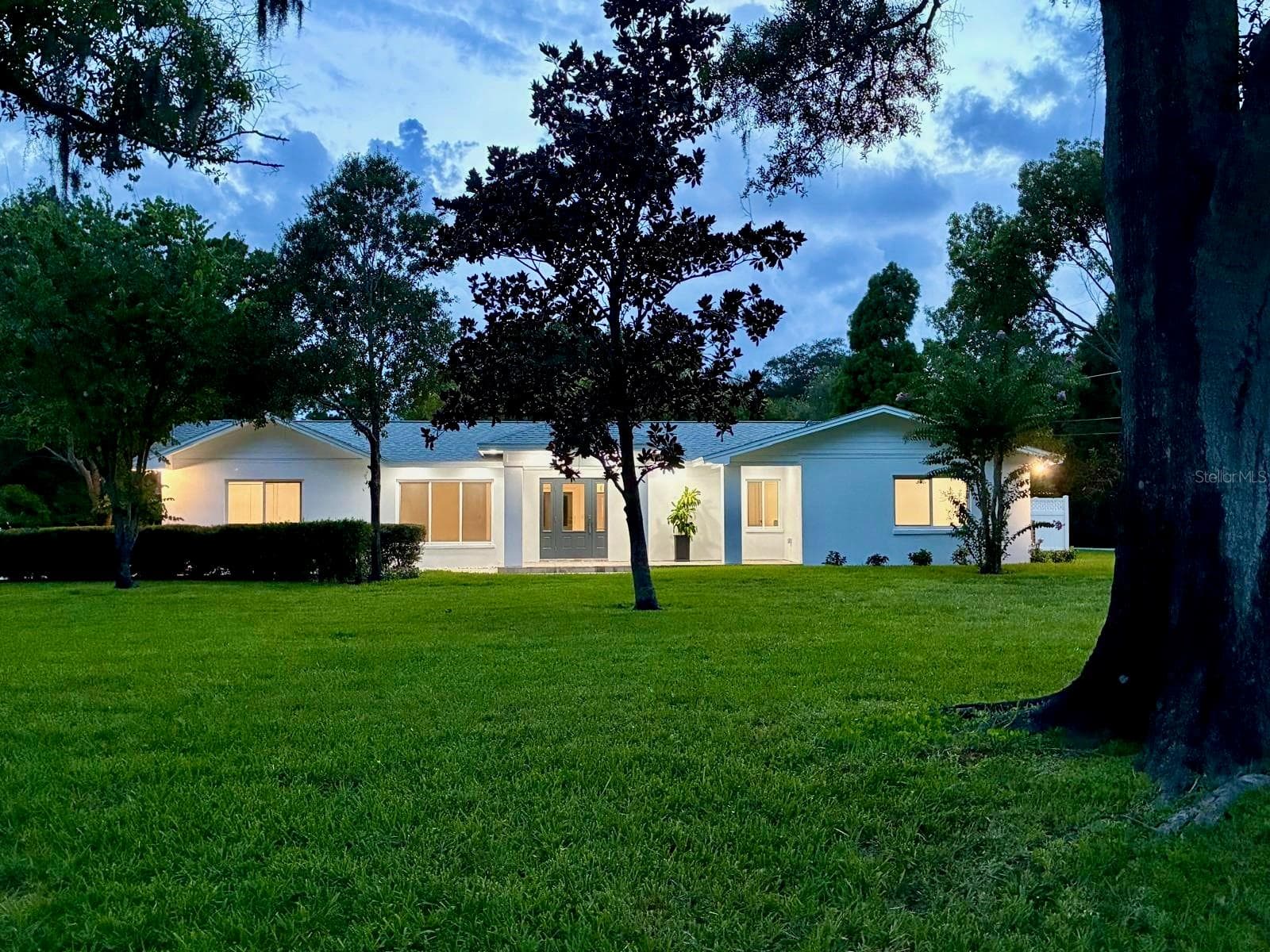 Single Family Residence at 1646 ROBIN HOOD LN, CLEARWATER, photo 48 of 49