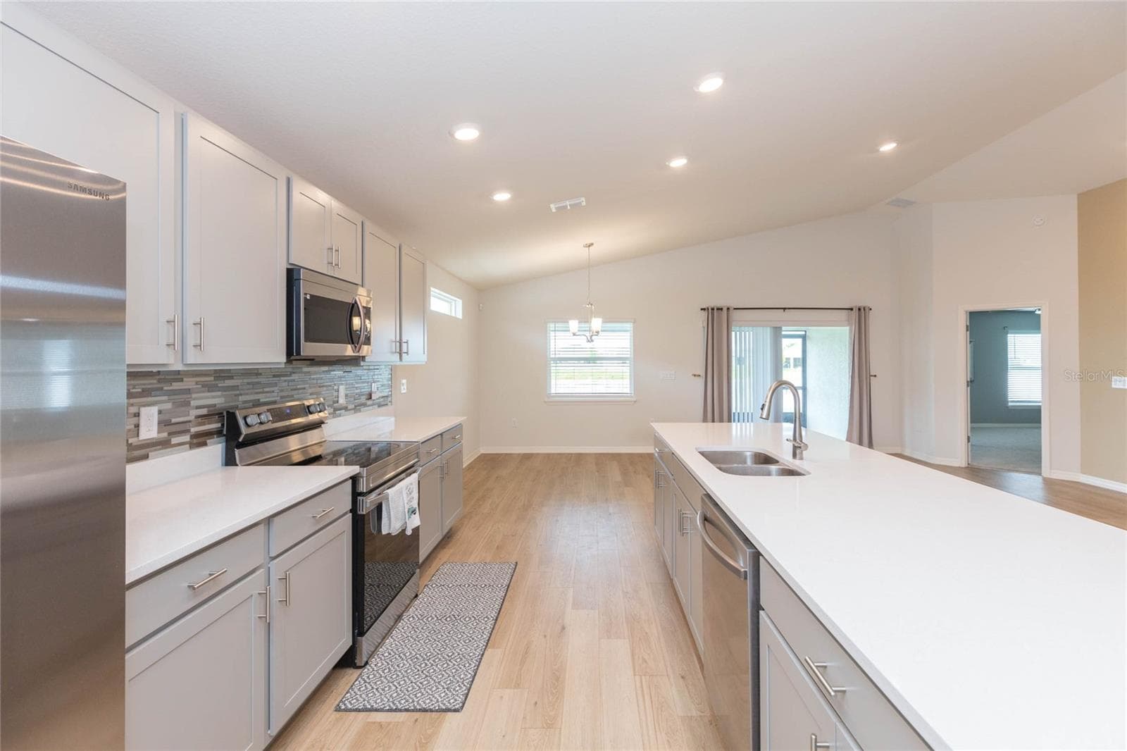 Single Family Residence at 35171 CRESCENT CREEK DR, ZEPHYRHILLS, photo 14 of 62